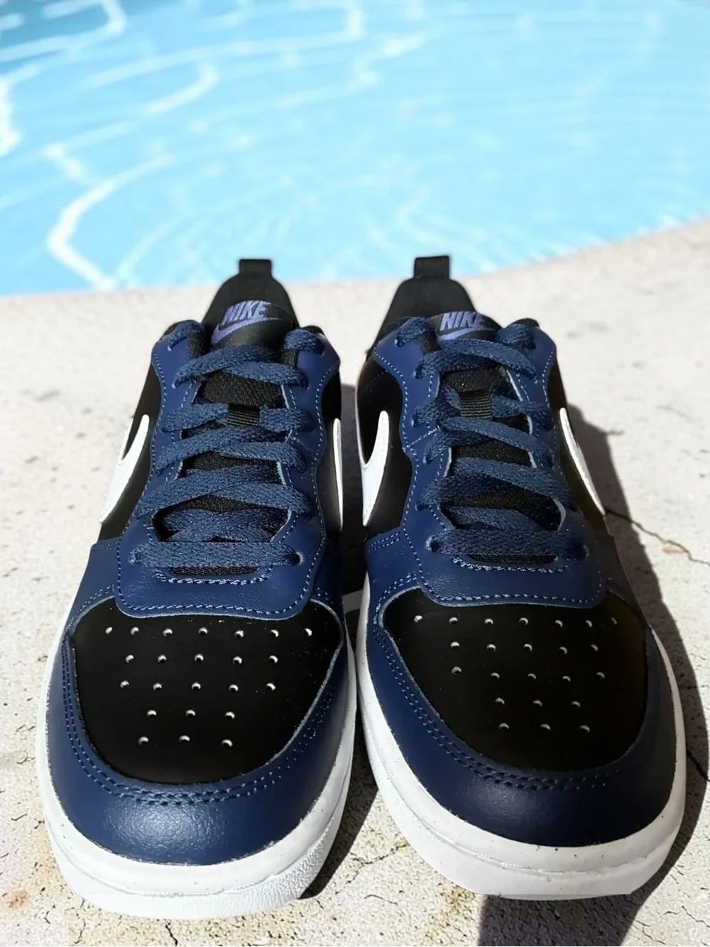 Nike Court Borough Low GS Size 4.5Y NEW